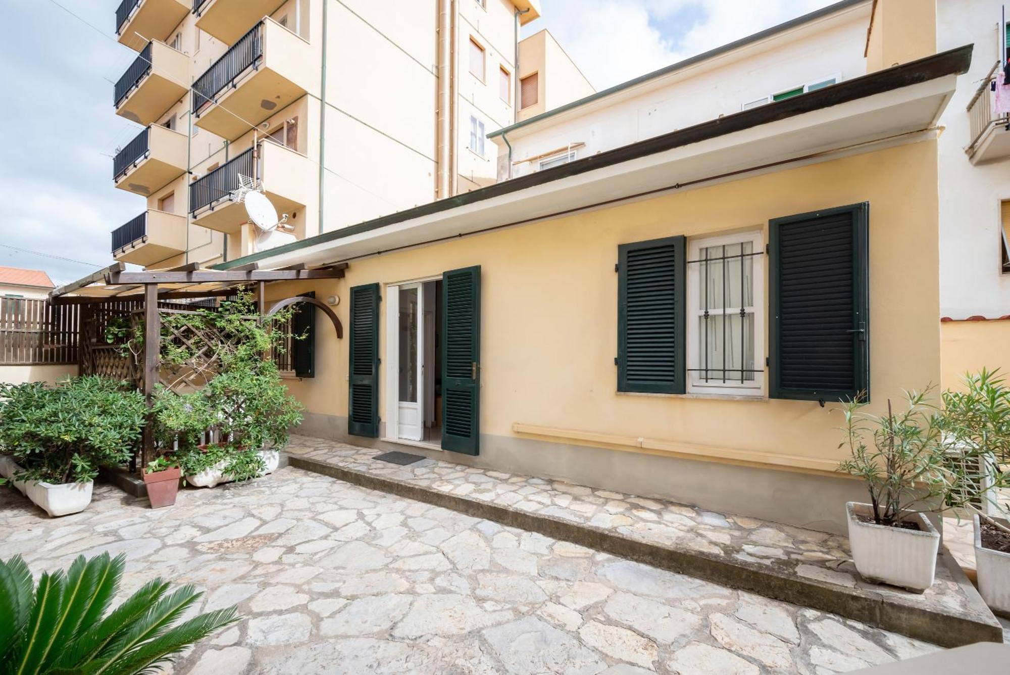 Villa Liberty San Vincenzo Exterior photo